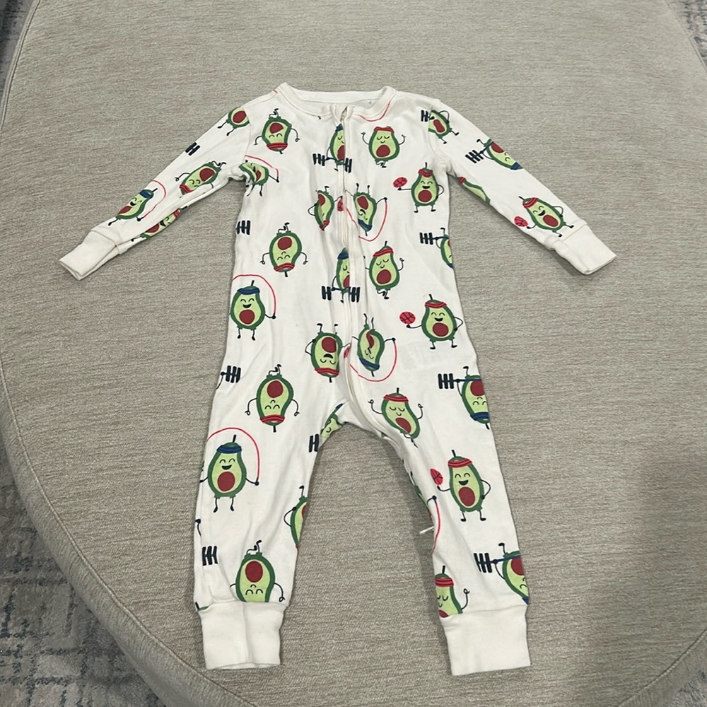 Old Navy Avocado Basketball Onesie Pajamas Size 12-18 Months